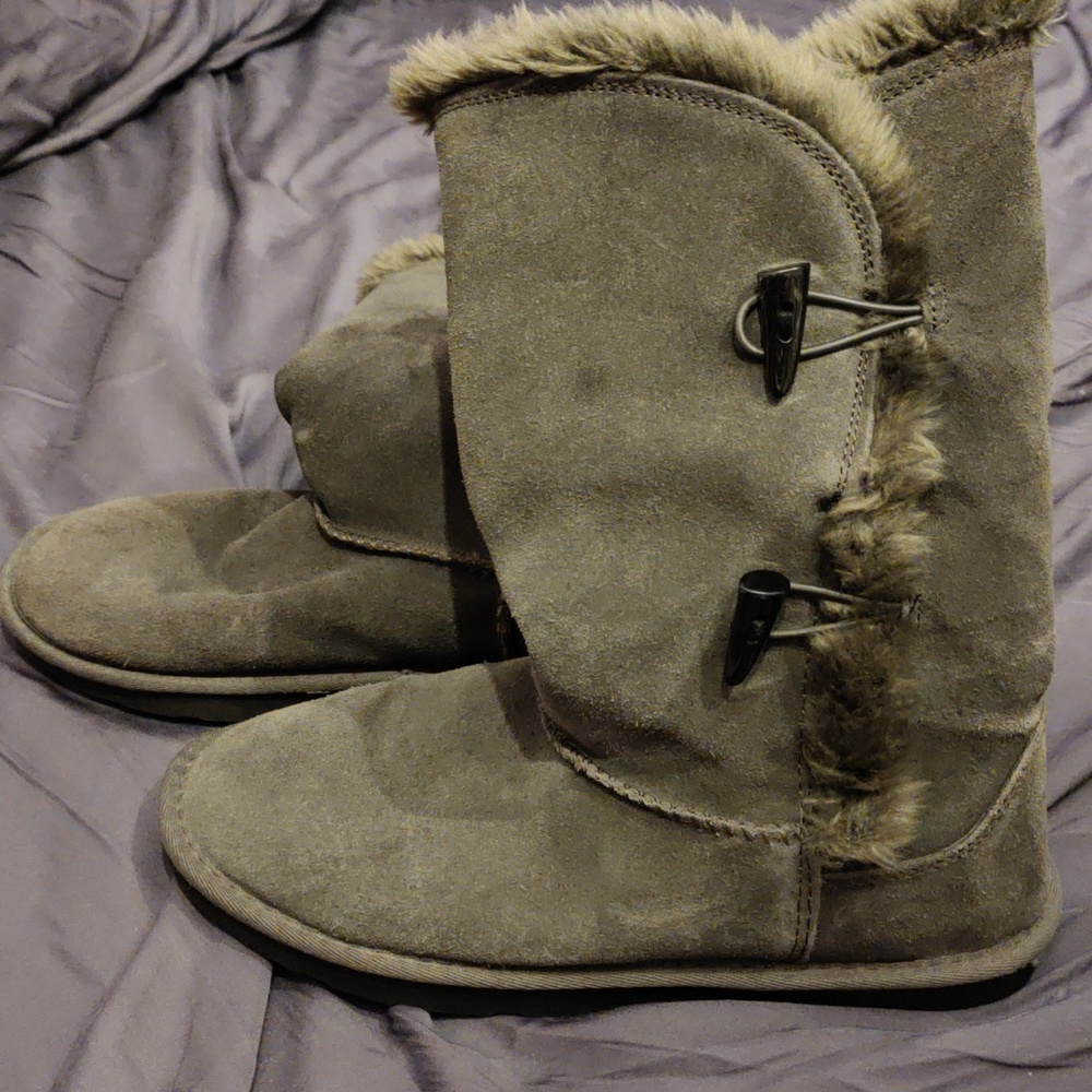 Sonoma women's boots size 10